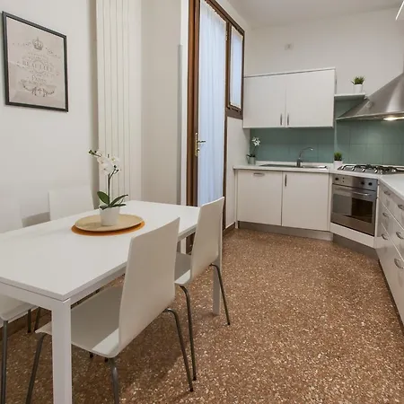Apartament Ve-nice Canal Grande Sc1979 *